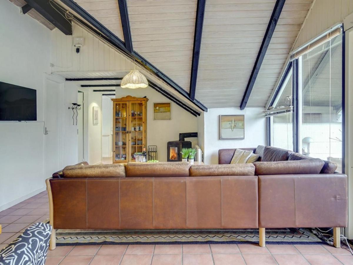 Holiday Home Arnfin - 160M From The Sea In Lolland- Falster And Mon By Interhome Rødby Eksteriør billede