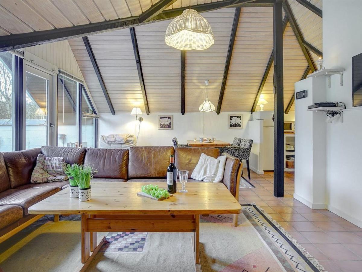 Holiday Home Arnfin - 160M From The Sea In Lolland- Falster And Mon By Interhome Rødby Eksteriør billede