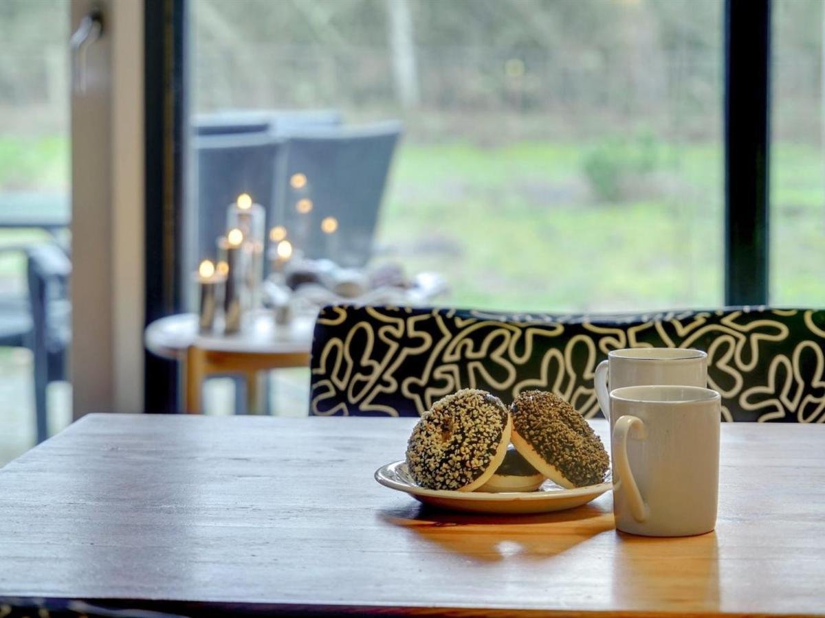 Holiday Home Arnfin - 160M From The Sea In Lolland- Falster And Mon By Interhome Rødby Eksteriør billede