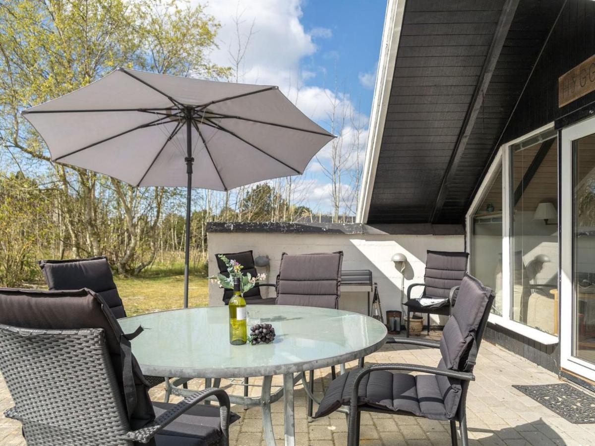 Holiday Home Arnfin - 160M From The Sea In Lolland- Falster And Mon By Interhome Rødby Eksteriør billede